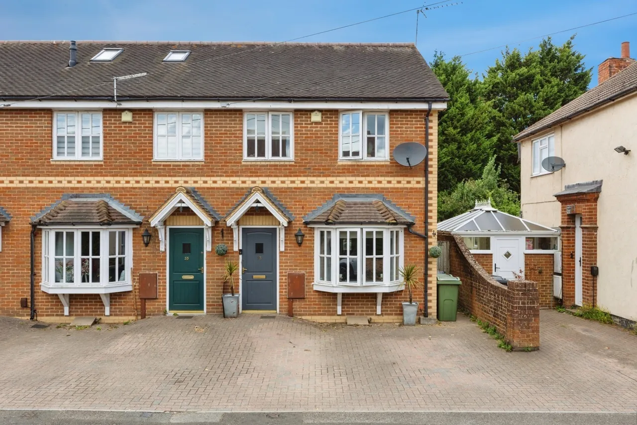 3 bed house for sale, Grange Road, Farnham, GU10
