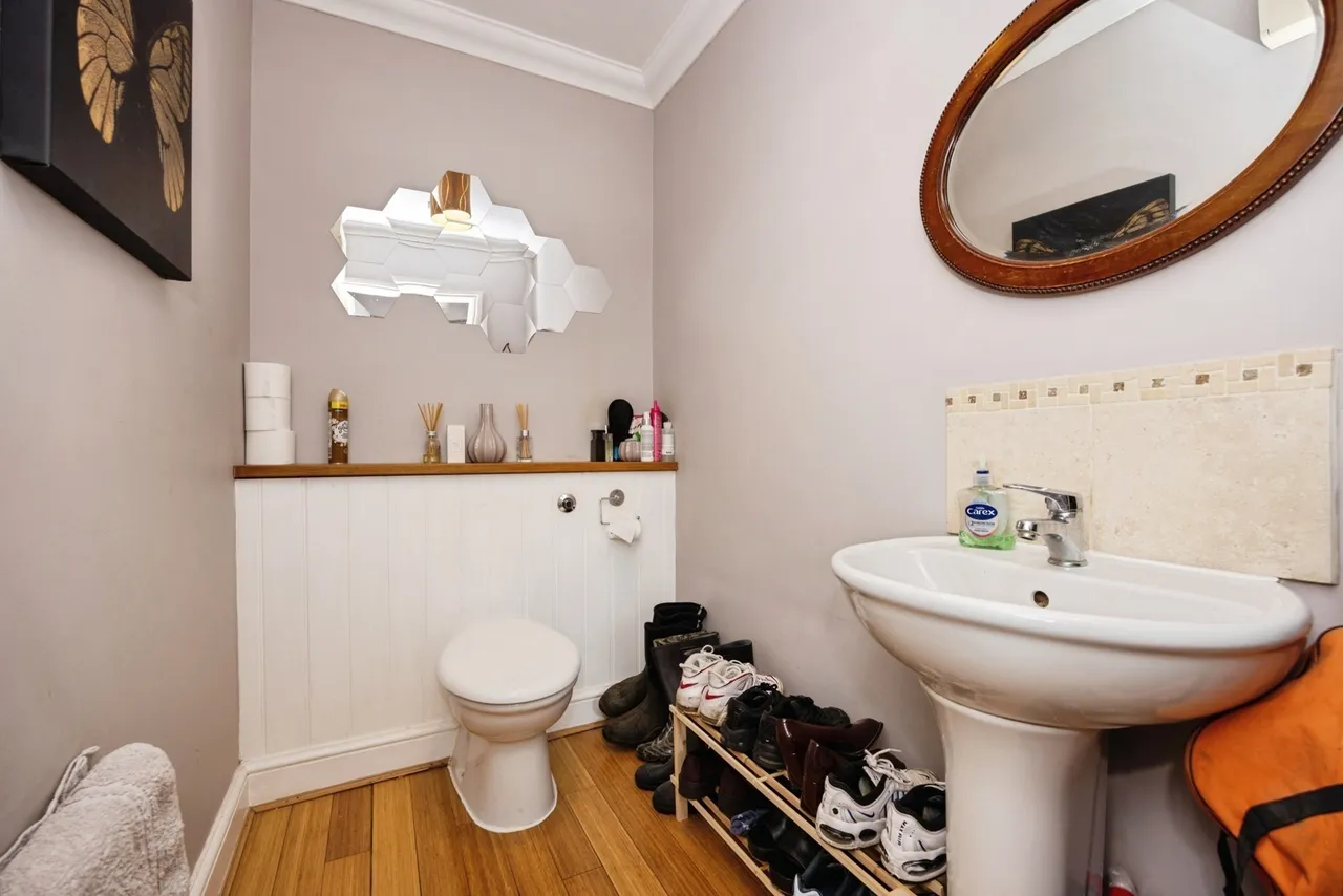 Grange Road, Farnham, GU10, photo 17