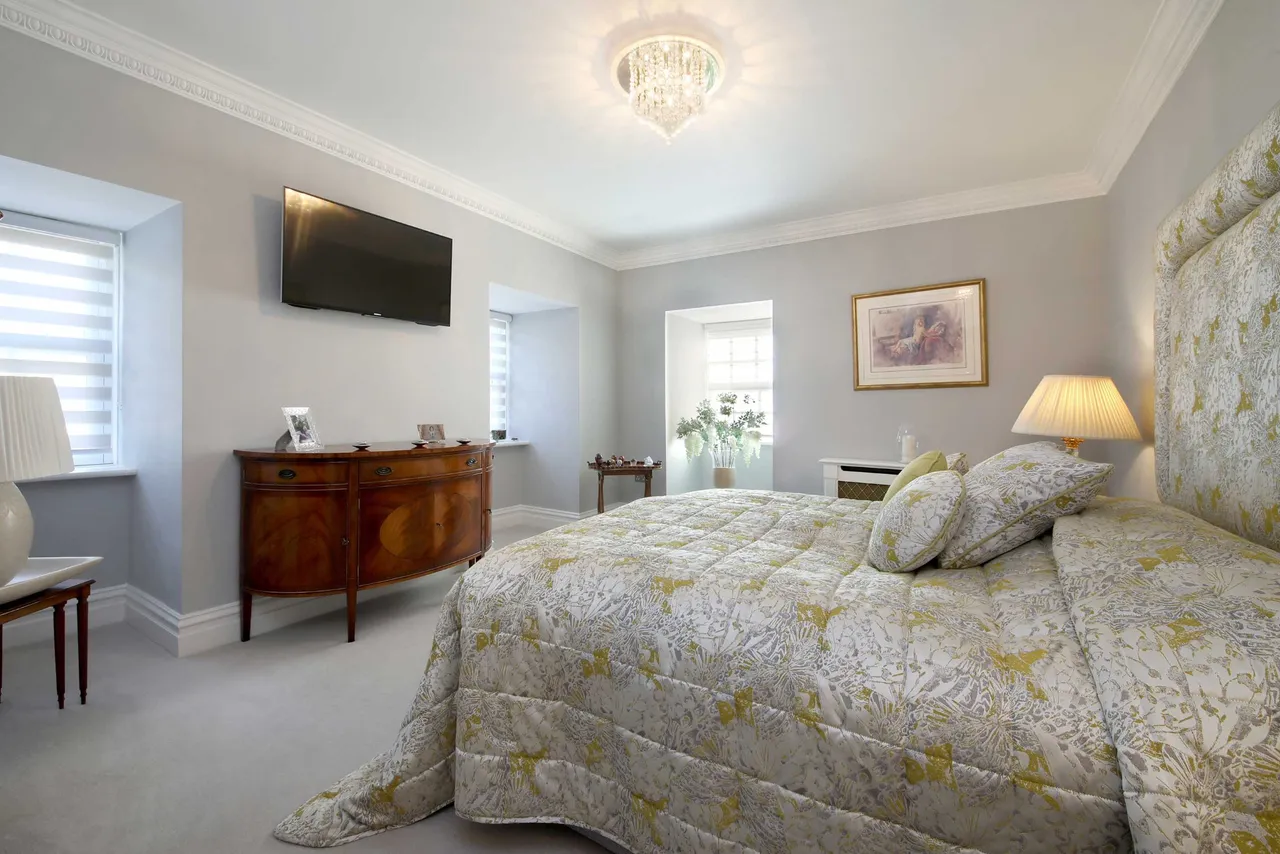 Sunningdale, Berkshire, SL5 9RU, photo 12