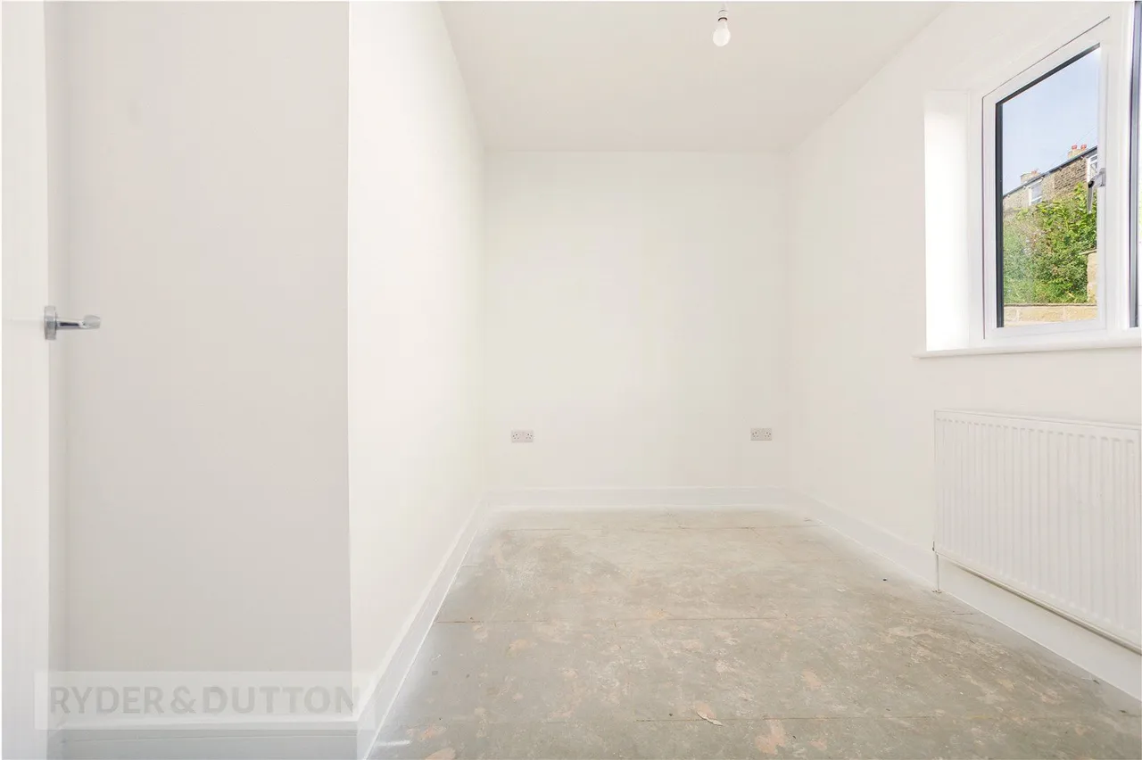 Stockport Road, Mossley, OL5, photo 14