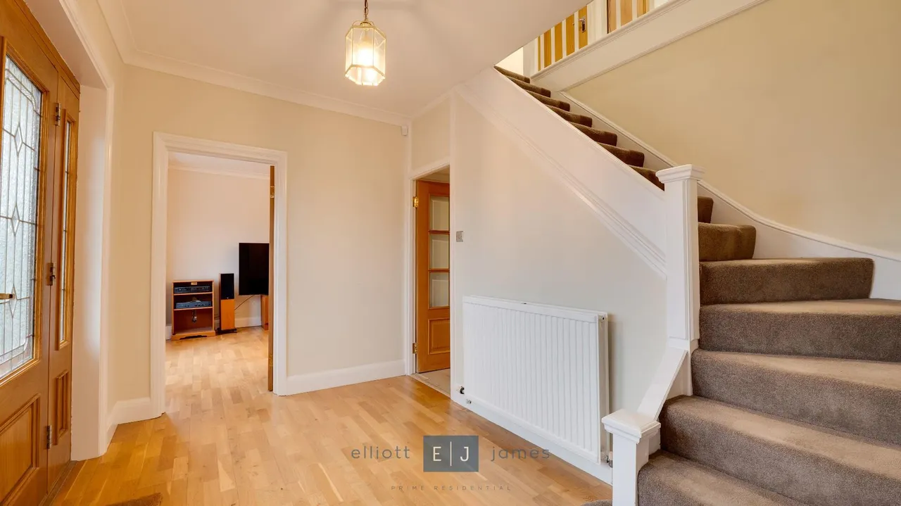 Spring Grove, Loughton, photo 5