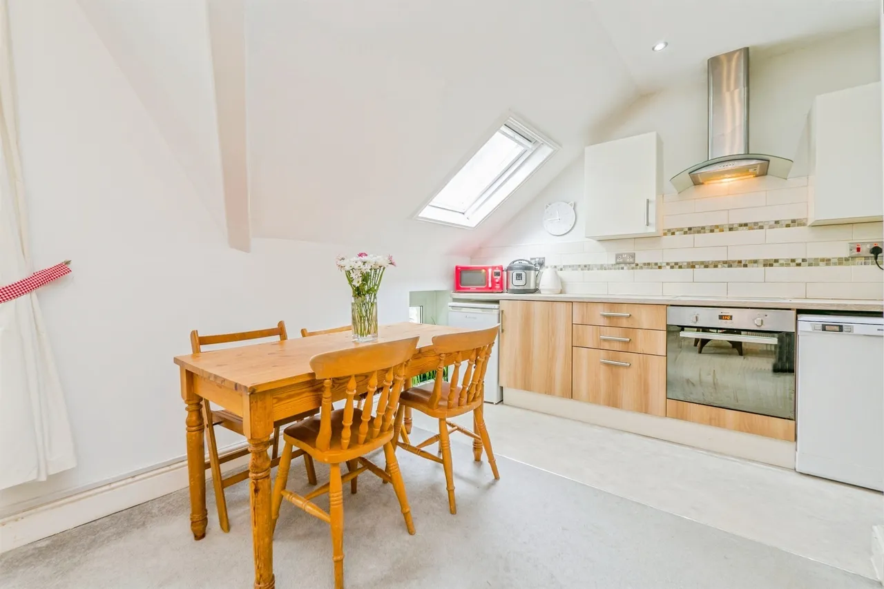 Princes Street, Roath, CF24, photo 8