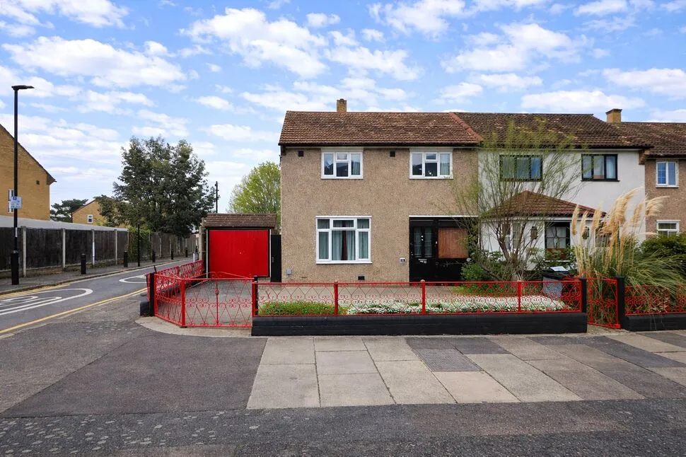3 bed house for sale — Brook Lane, London, SE3