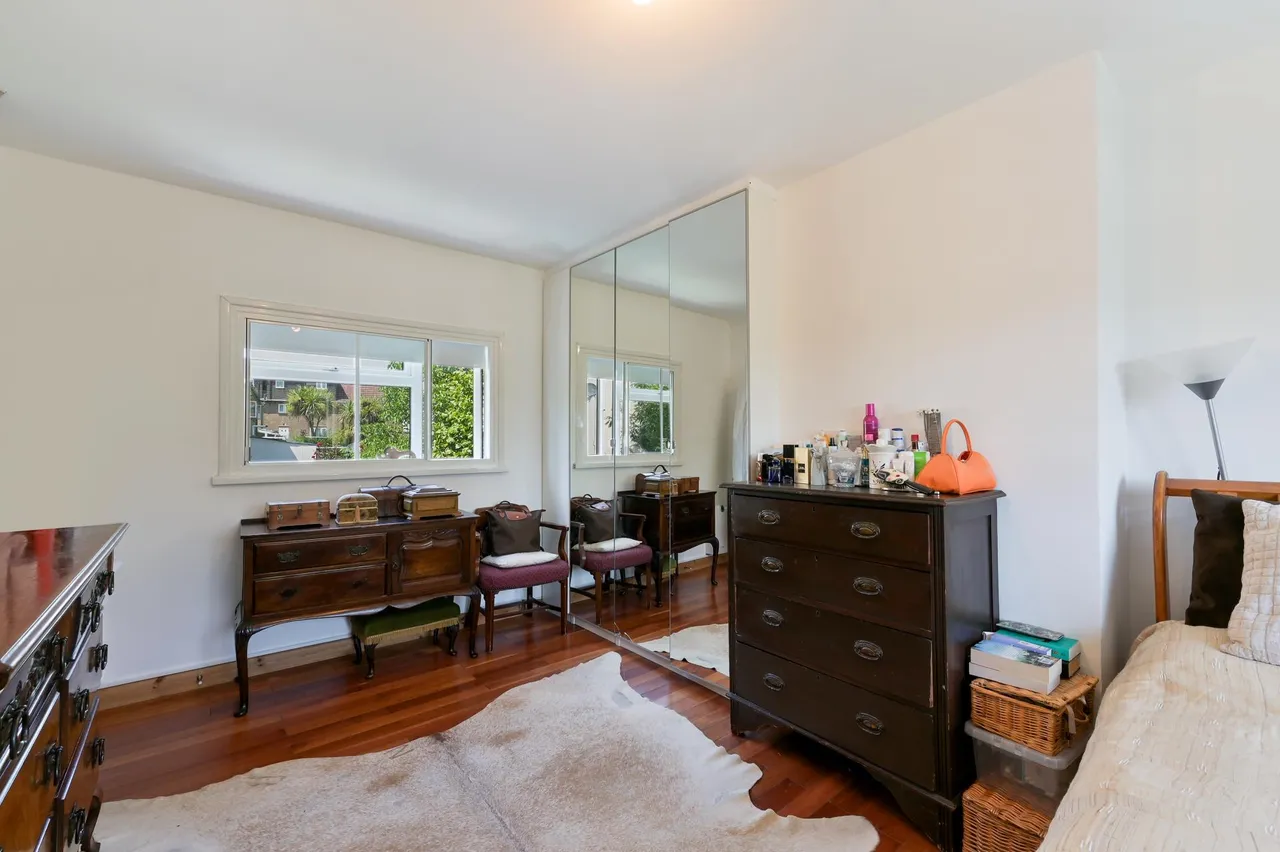 Almond Grove, Brentford, TW8, photo 7
