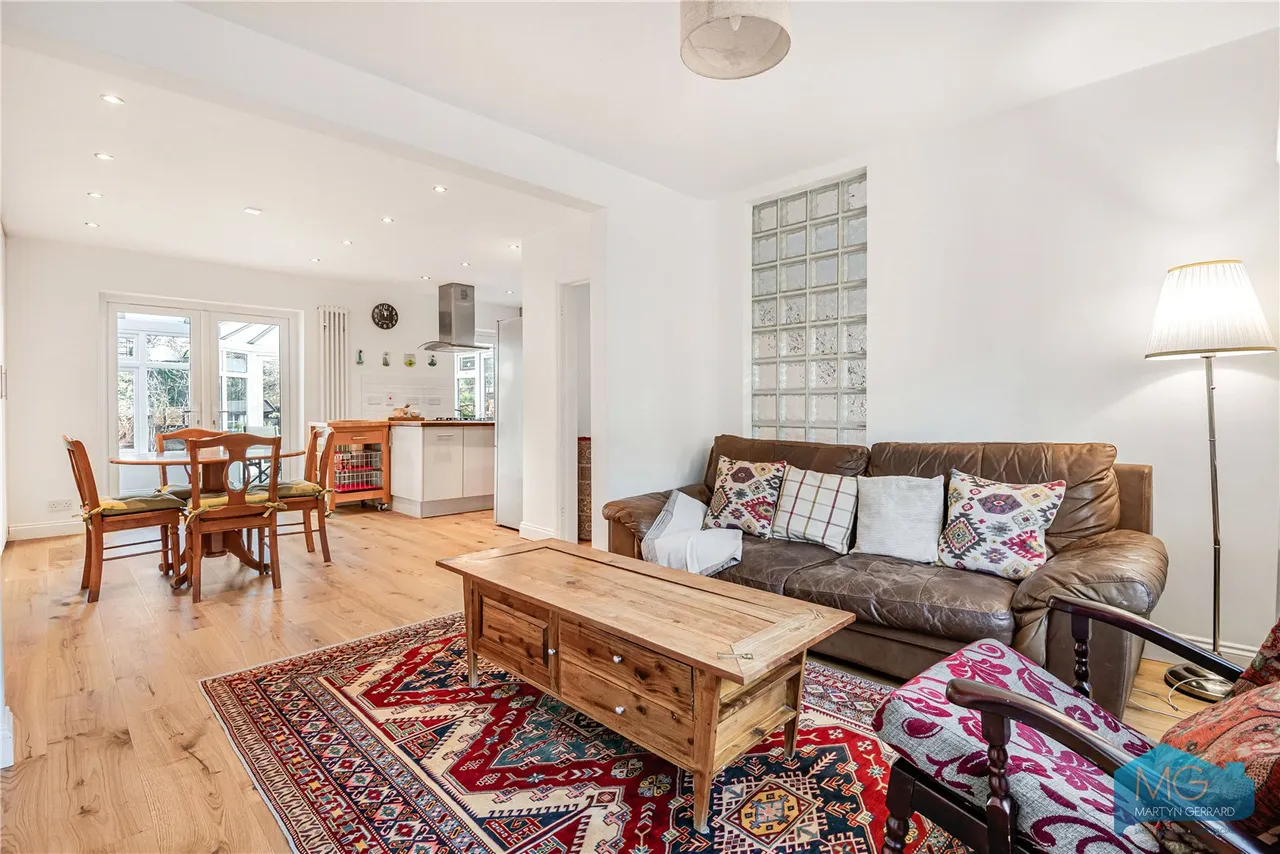 3 bed house for sale, Coppetts Road, London, N10