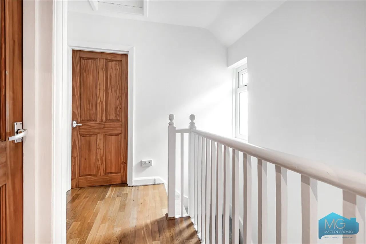 Coppetts Road, London, N10, photo 12