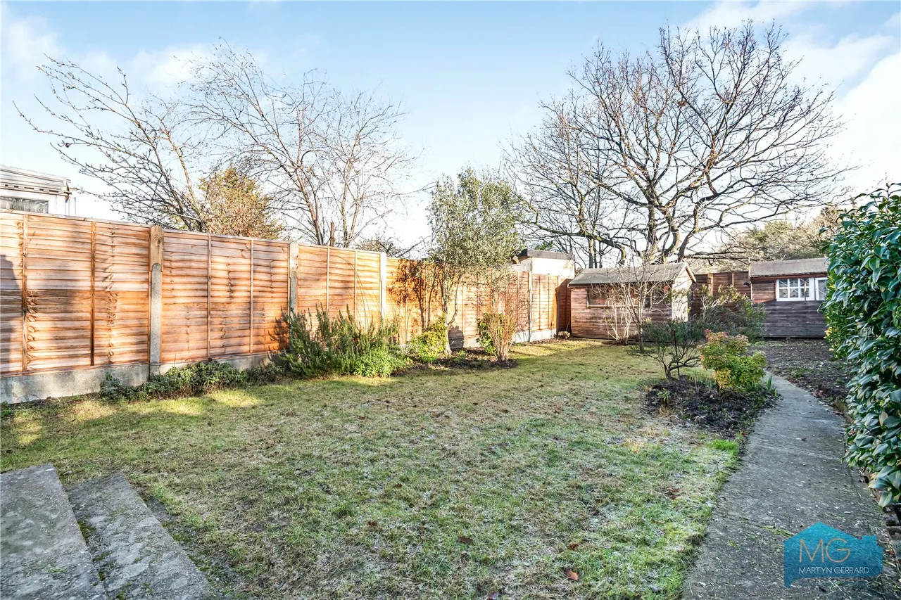Coppetts Road, London, N10, photo 5