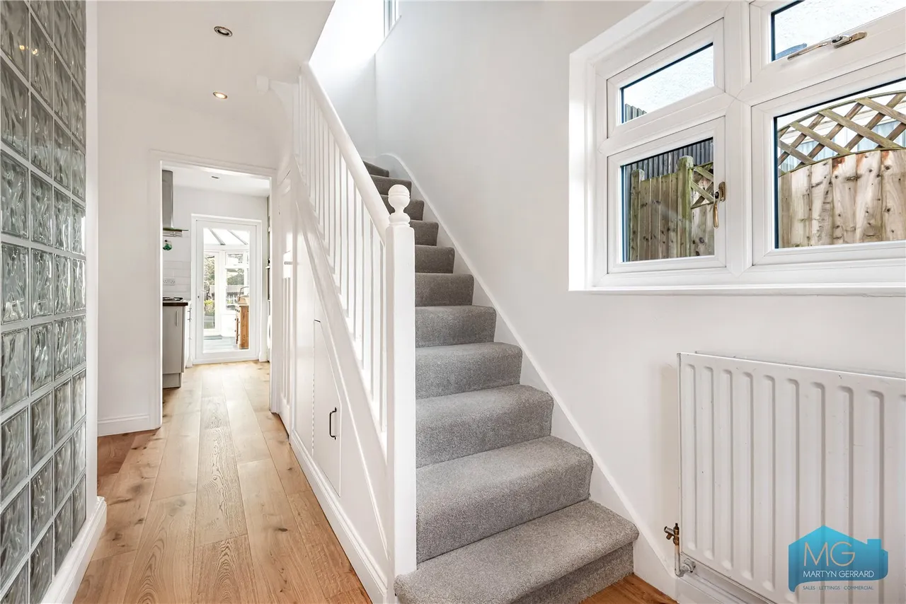 Coppetts Road, London, N10, photo 11