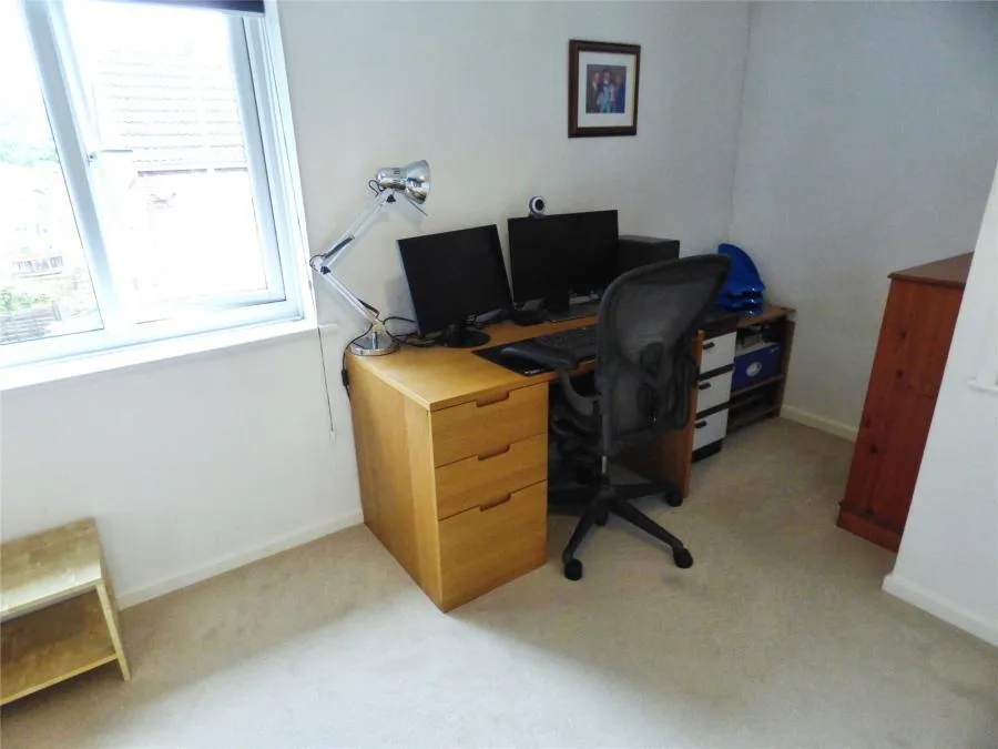 Ferndale, Hedge End, SO30, photo 8