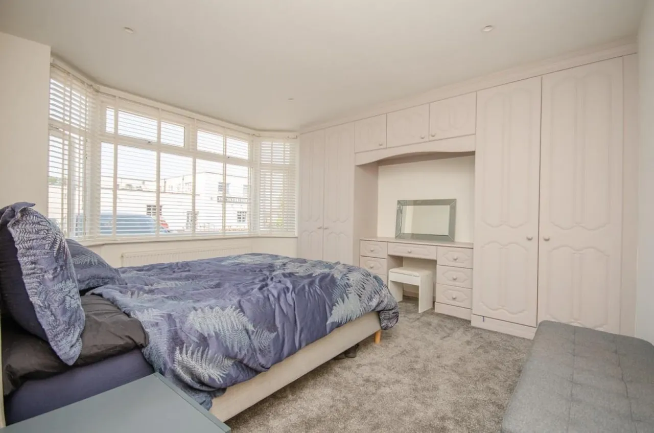 Sandringham Avenue, Downend, BS16, photo 15
