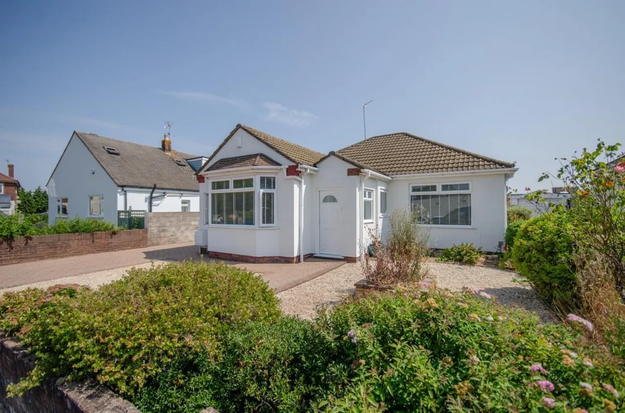 Sandringham Avenue, Downend, BS16, photo 25