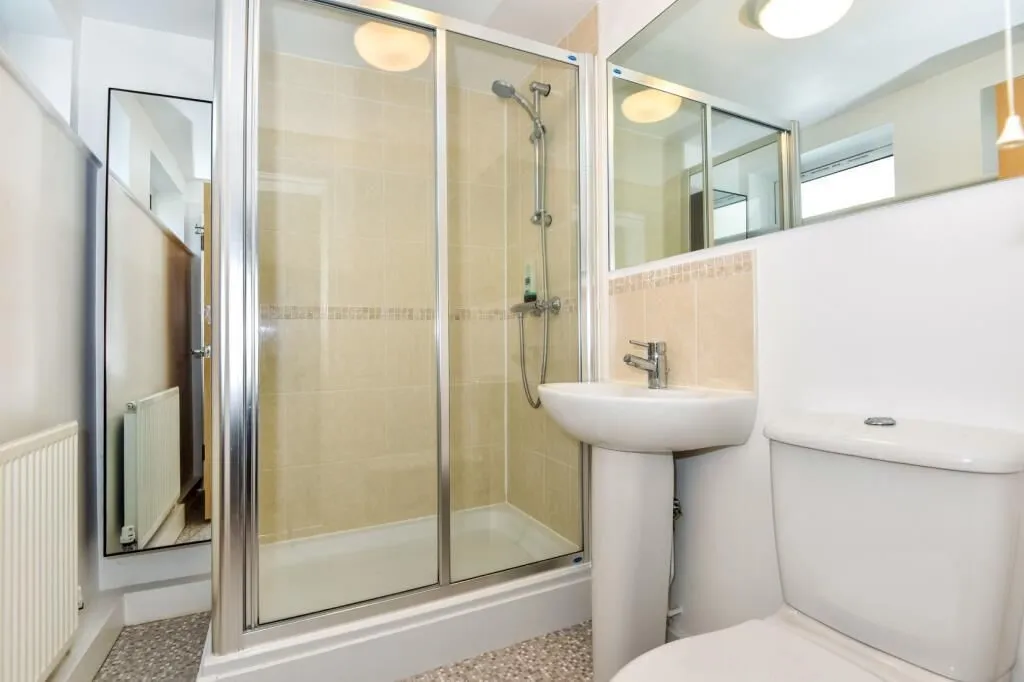 Totteridge Road, High Wycombe, HP13, photo 6