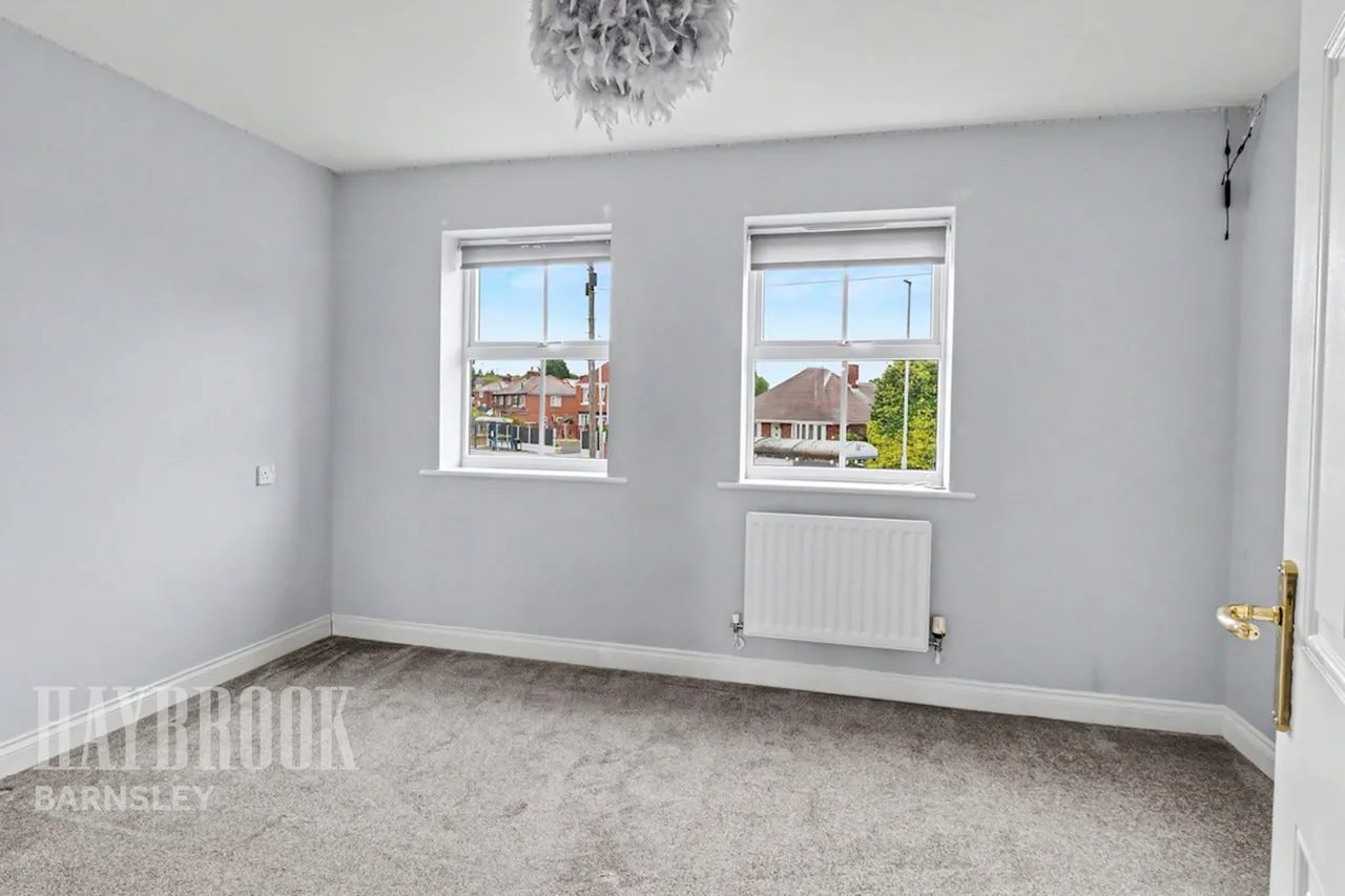 Stoney Croft, Hoyland, photo 10