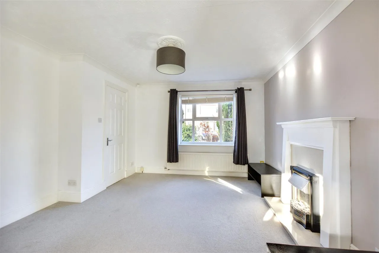 Lonsdale Drive, Toton, NG9, photo 3
