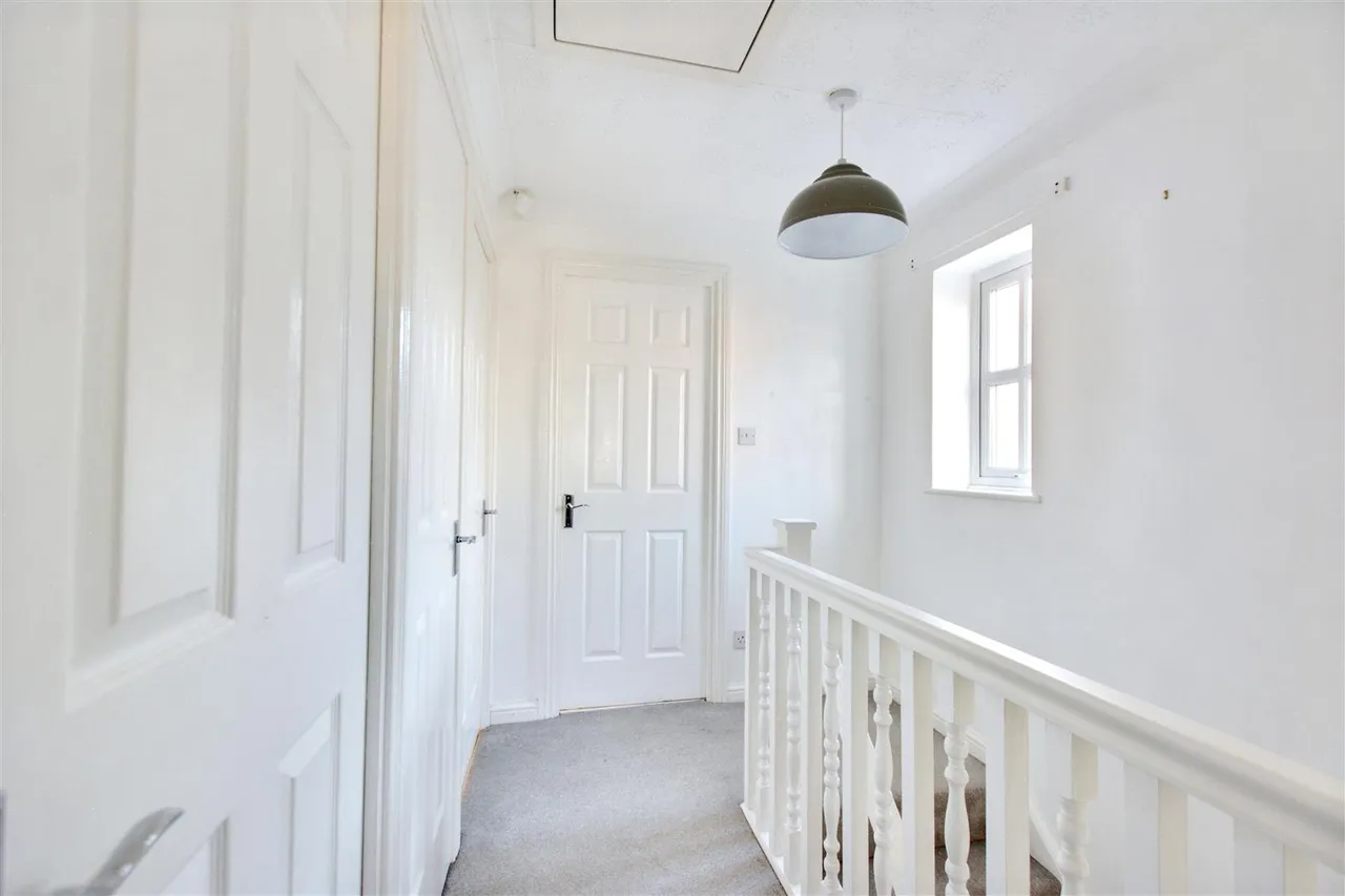 Lonsdale Drive, Toton, NG9, photo 6
