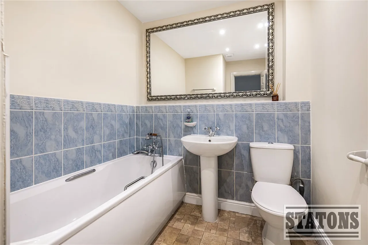 Sovereign Mews, Hadley Wood, EN4 0JQ, photo 8