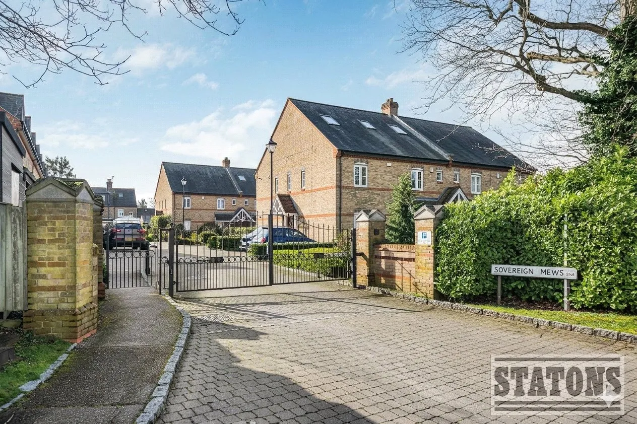Sovereign Mews, Hadley Wood, EN4 0JQ, photo 17