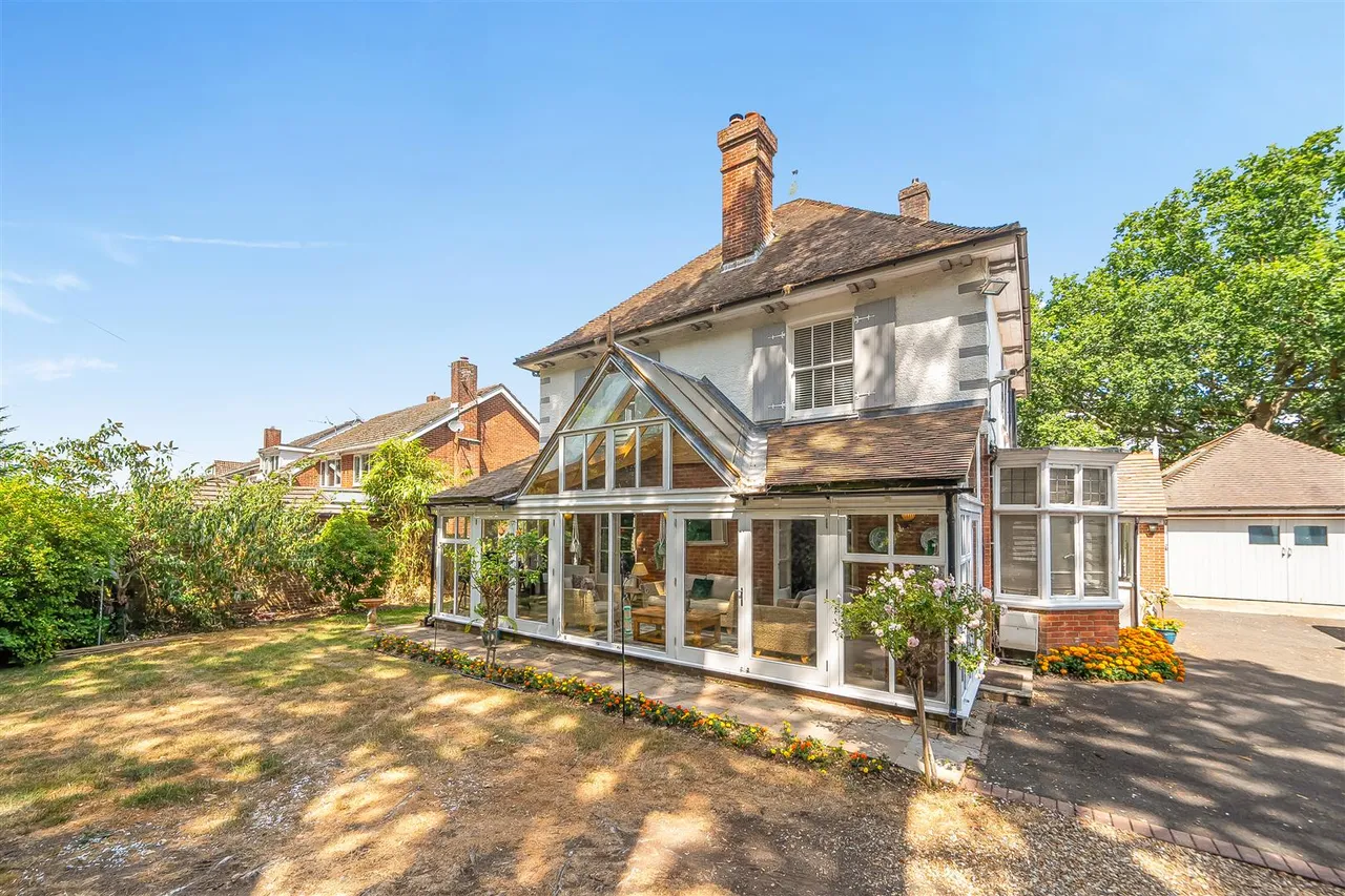5 bed house for sale — Warsash Road, Titchfield Common