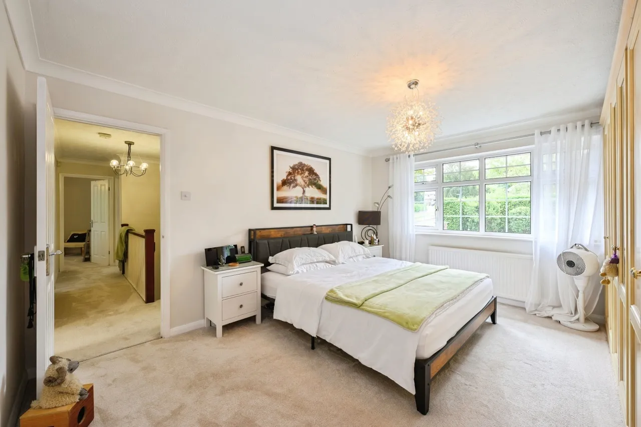 Headley Road, Leatherhead, KT22, photo 7