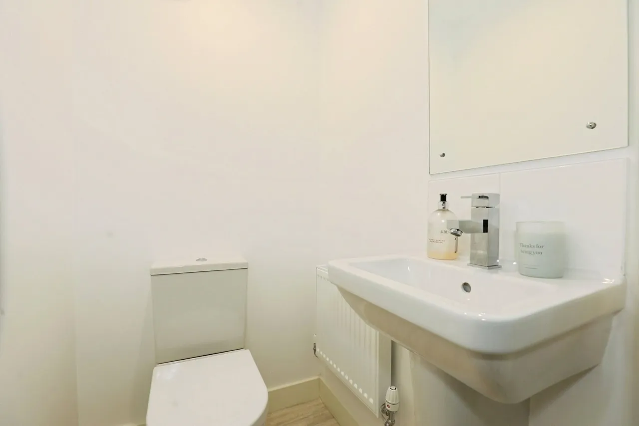 Mara Drive, Oakmere, Northwich, Cheshire, CW8, photo 6