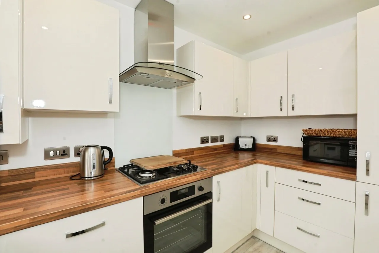 Mara Drive, Oakmere, Northwich, Cheshire, CW8, photo 4