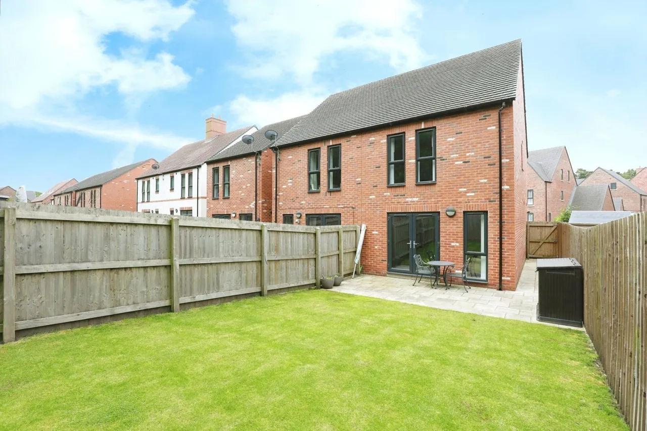 Mara Drive, Oakmere, Northwich, Cheshire, CW8, photo 16
