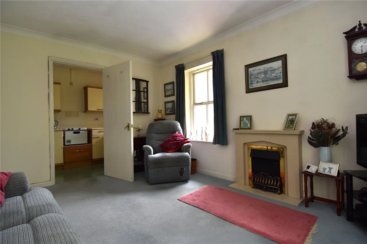 Worcester Road, Droitwich, Worcestershire, WR9 8AH, photo 5