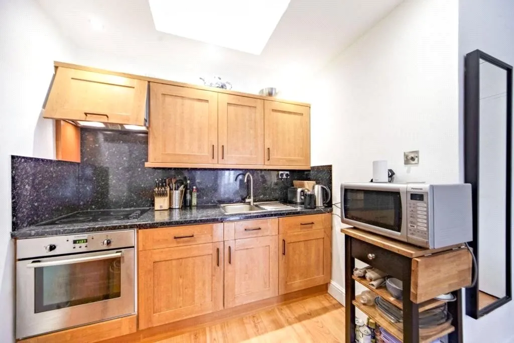 Leigham Court Road, London, SW16, photo 7