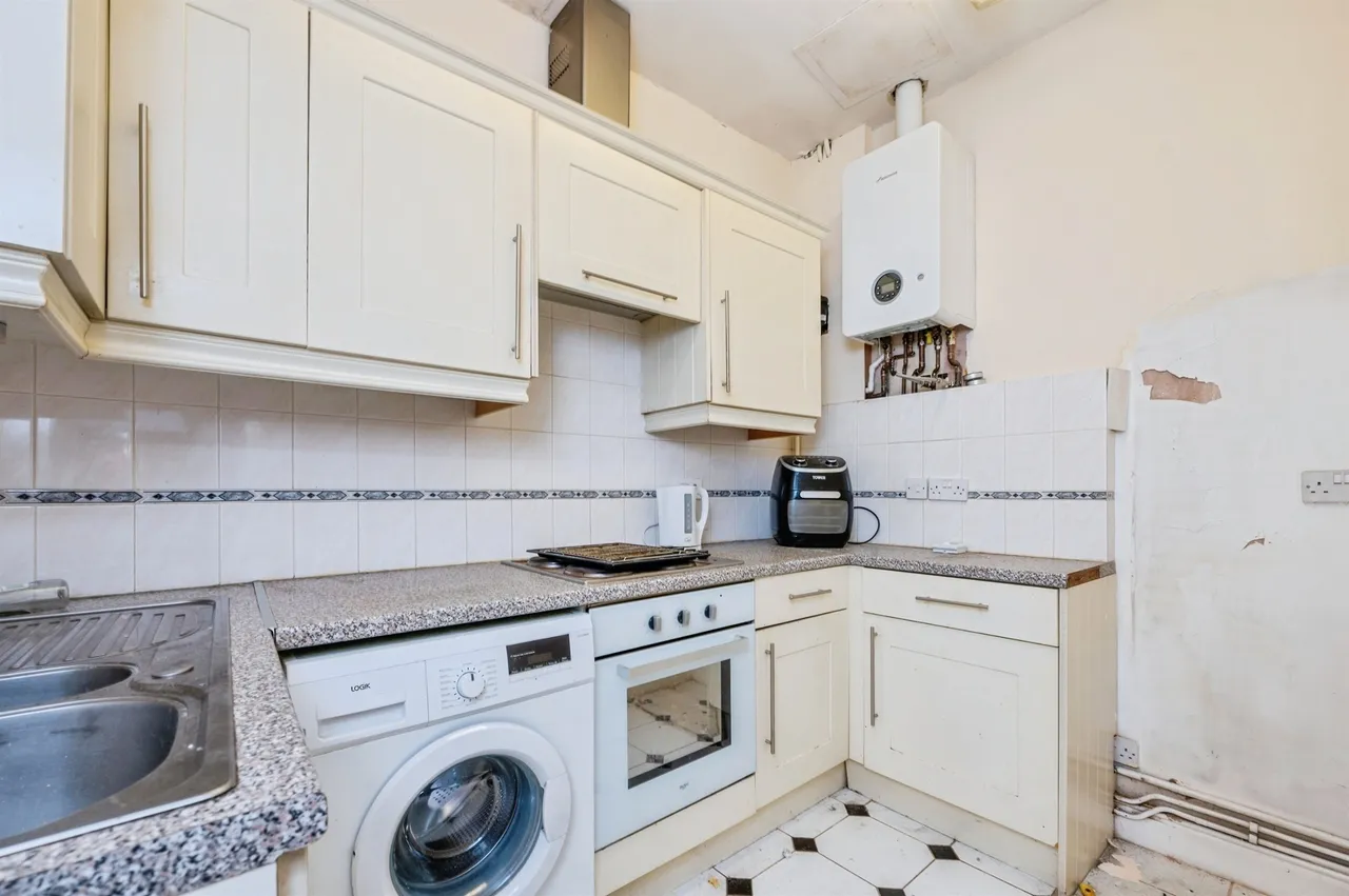 Tolsey Lane, Tewkesbury, GL20, photo 5