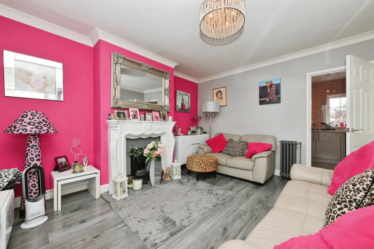 Stortford Road, Hoddesdon, photo 4