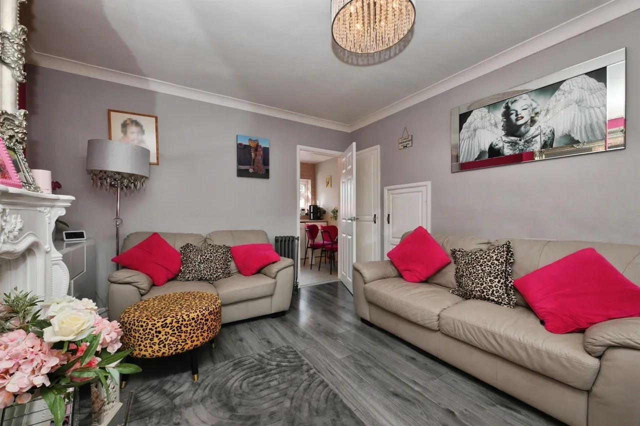 Stortford Road, Hoddesdon, photo 5