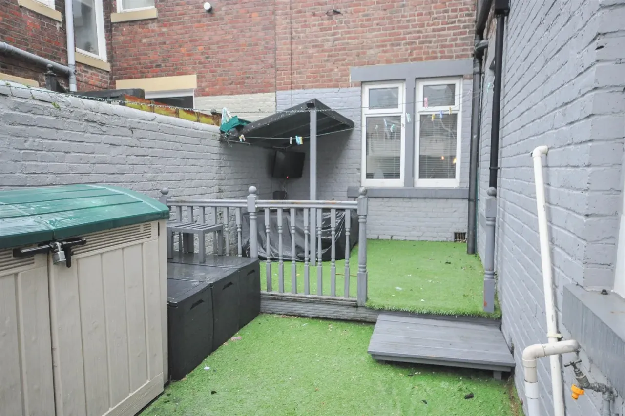 Bede Burn Road, Jarrow, NE32, photo 18