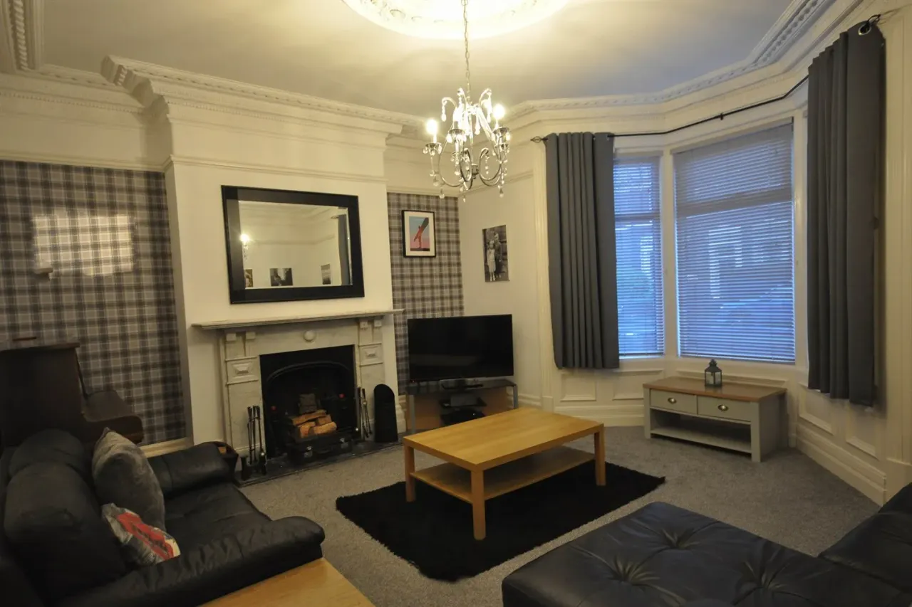 Bede Burn Road, Jarrow, NE32, photo 6