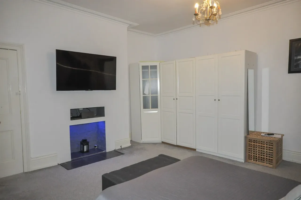 Bede Burn Road, Jarrow, NE32, photo 11
