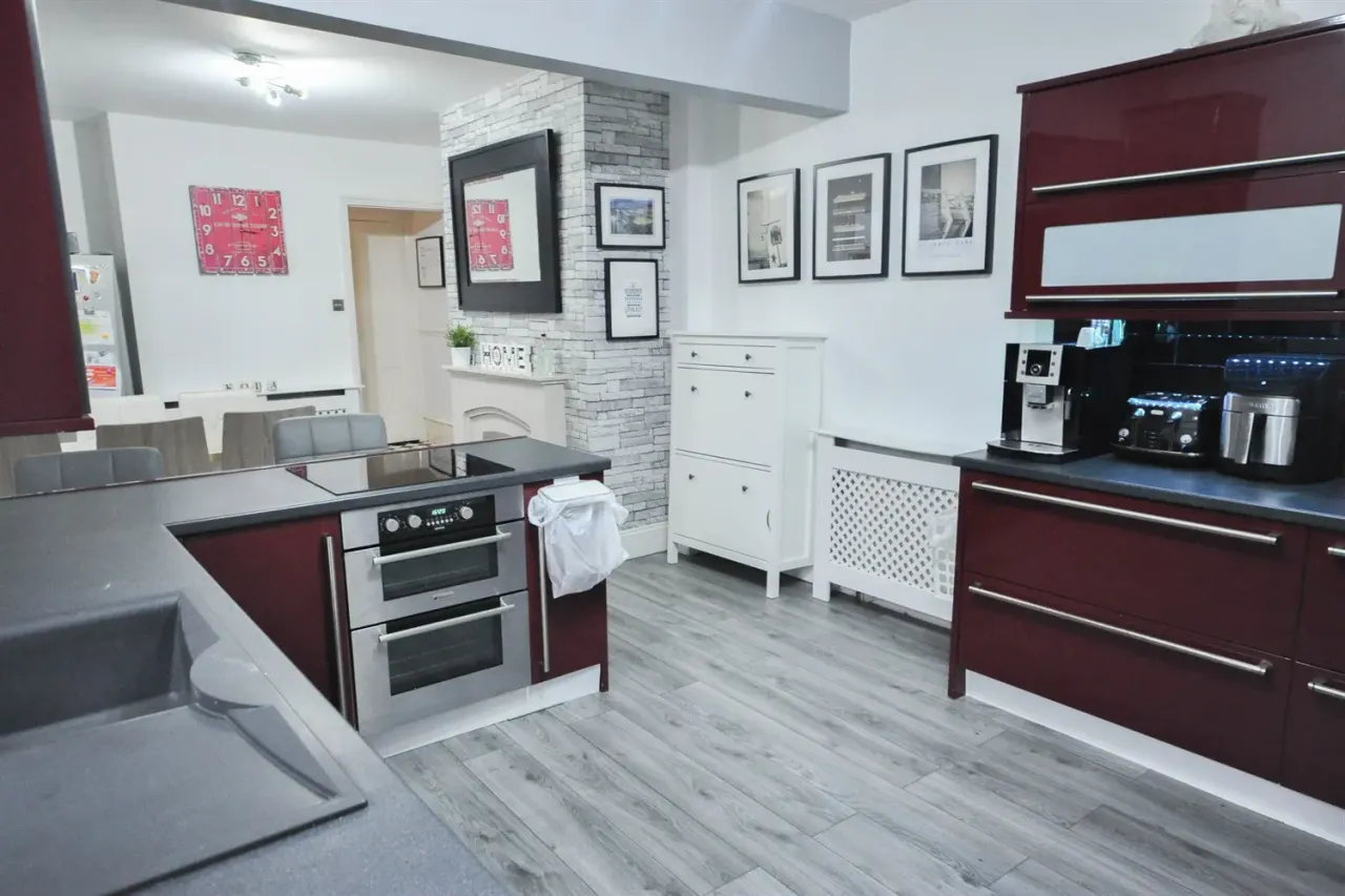 Bede Burn Road, Jarrow, NE32, photo 7