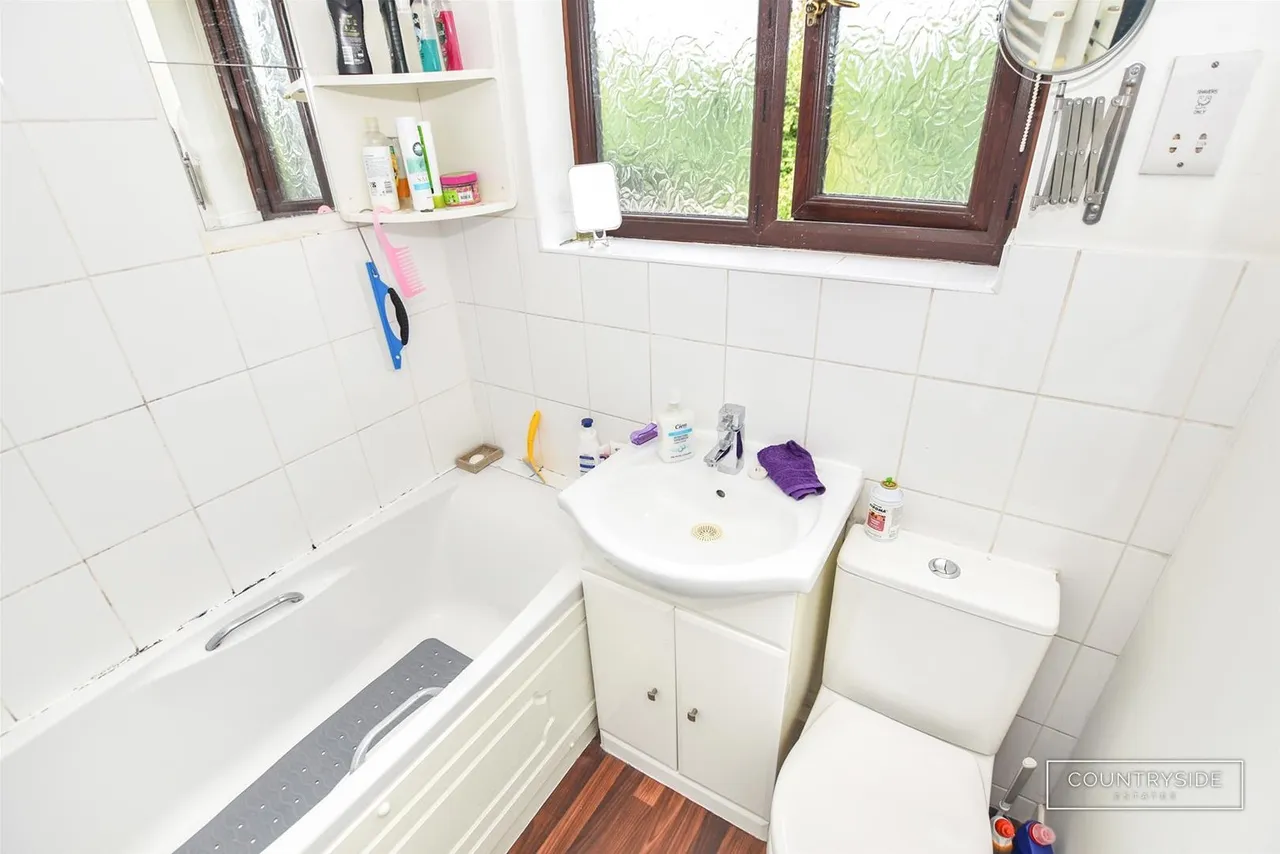 Boyce View Drive, Benfleet, photo 16