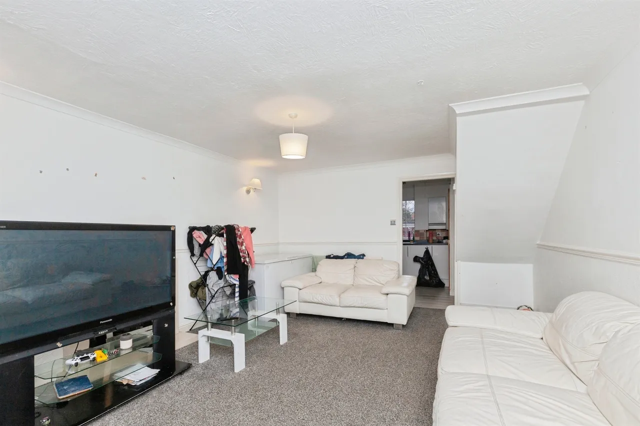 Wolsey Way, Syston, LE7, photo 10