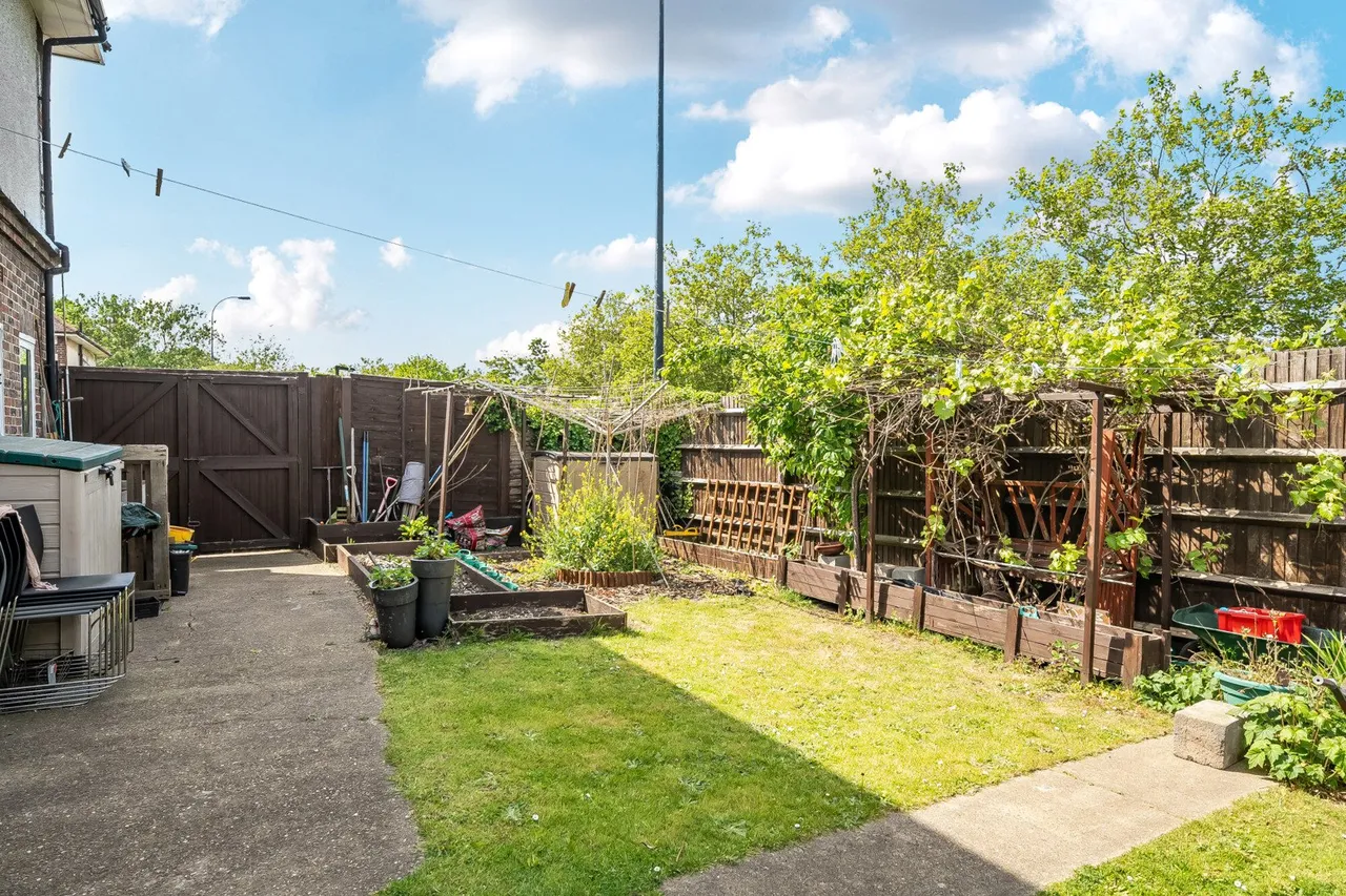 Woodyates Road, SE12, photo 22