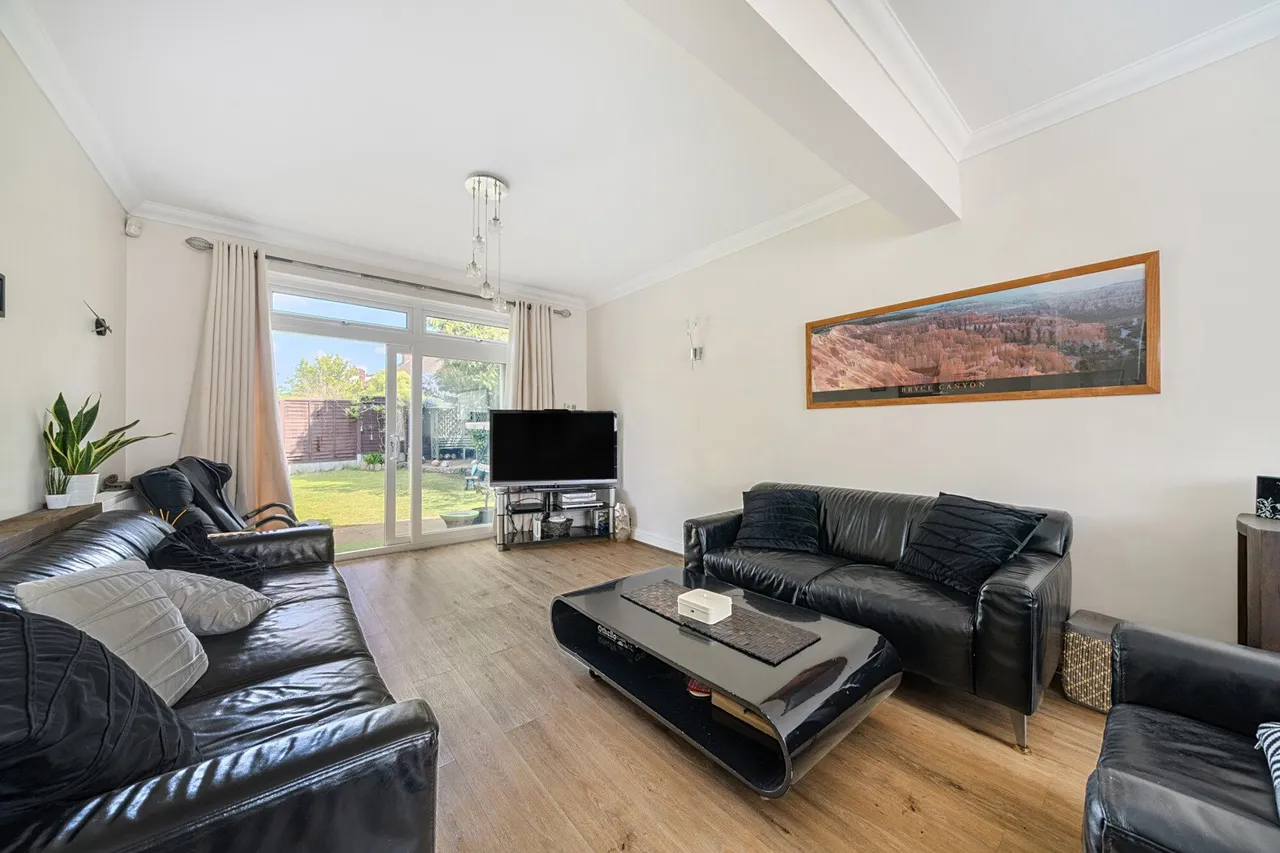 Woodyates Road, SE12, photo 11
