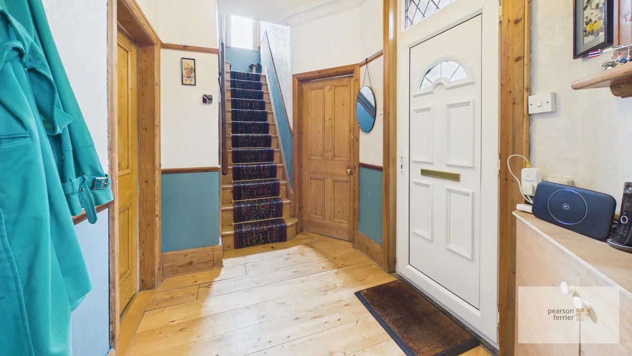 Queens Drive, Sedgley Park, Prestwich, Manchester, M25 0LB, photo 4