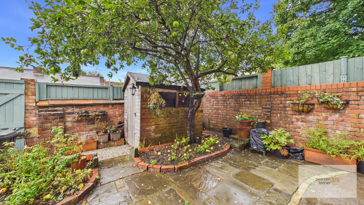 Queens Drive, Sedgley Park, Prestwich, Manchester, M25 0LB, photo 5