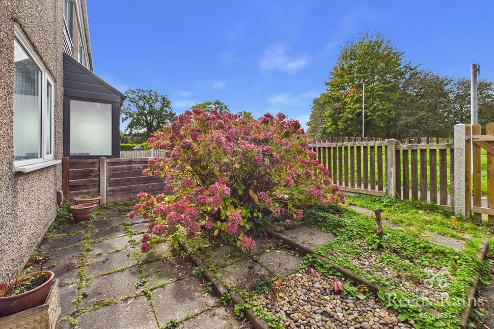 Priory Lane, Macclesfield, SK10, photo 18