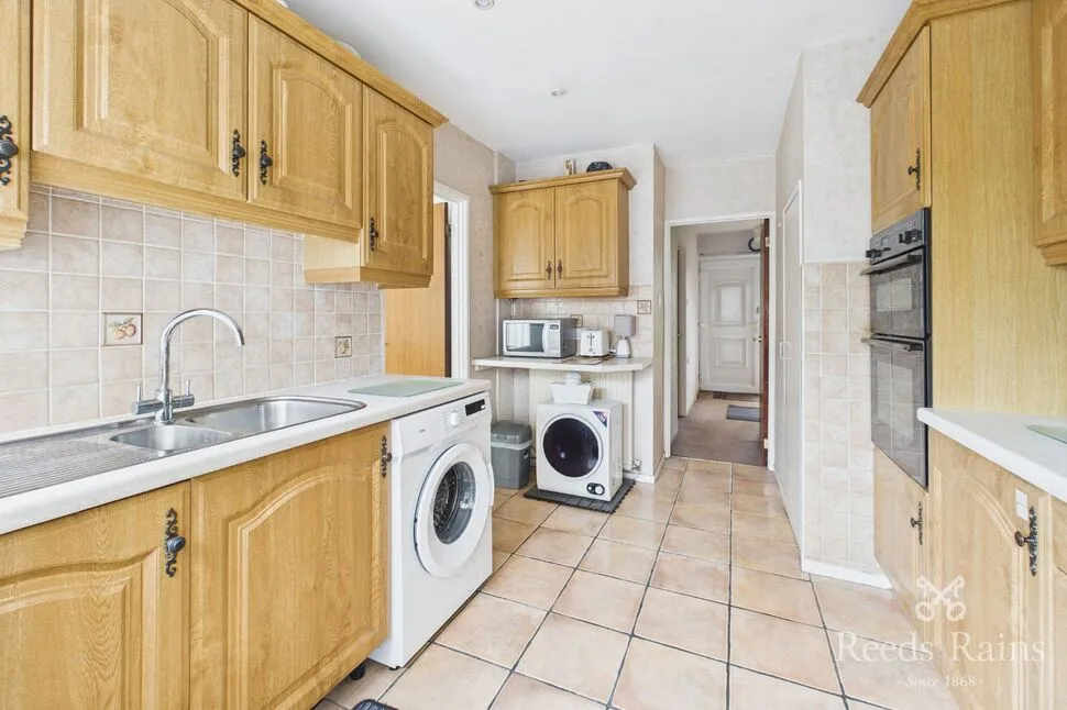 Priory Lane, Macclesfield, SK10, photo 13