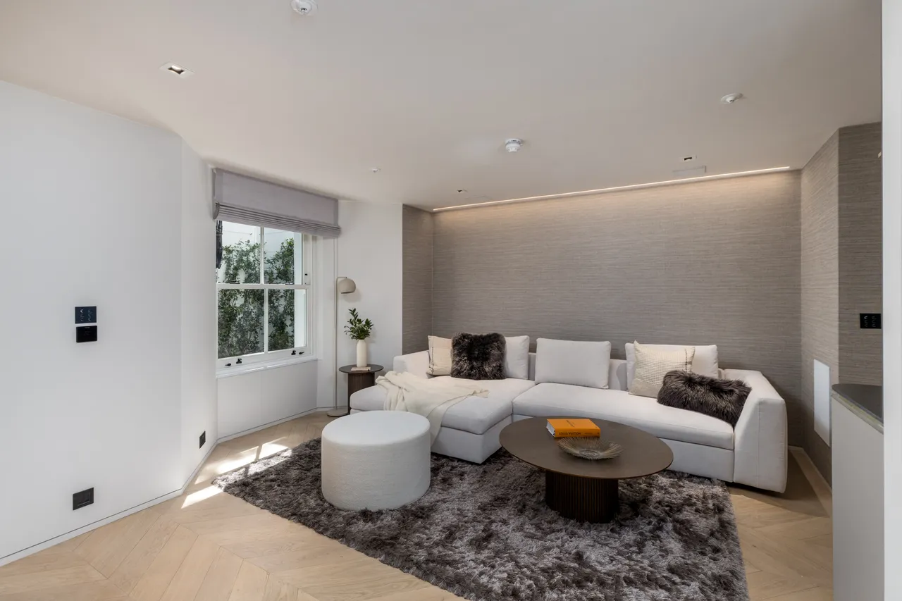 Berkeley Gardens, Kensington, London, photo 11
