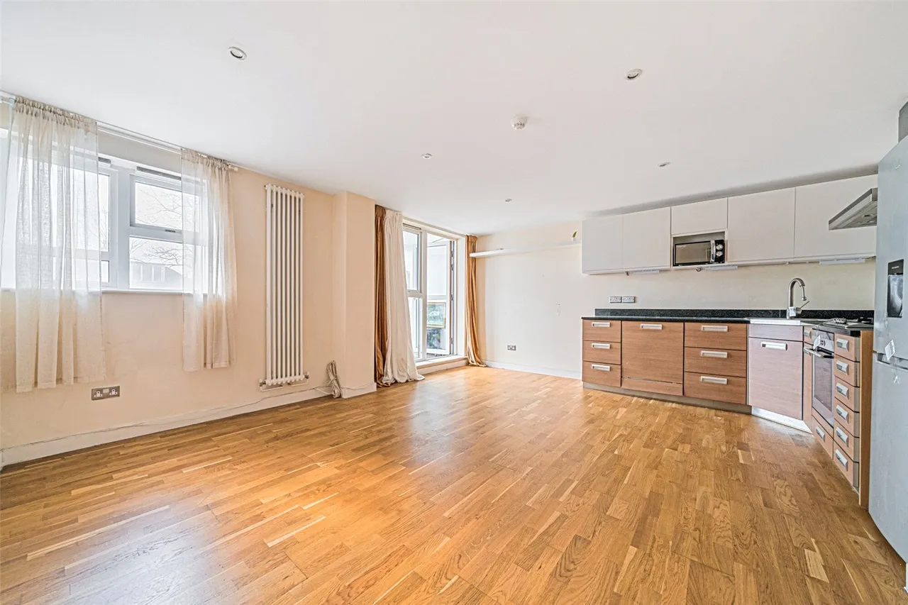Woolwich Road, SE10, photo 3
