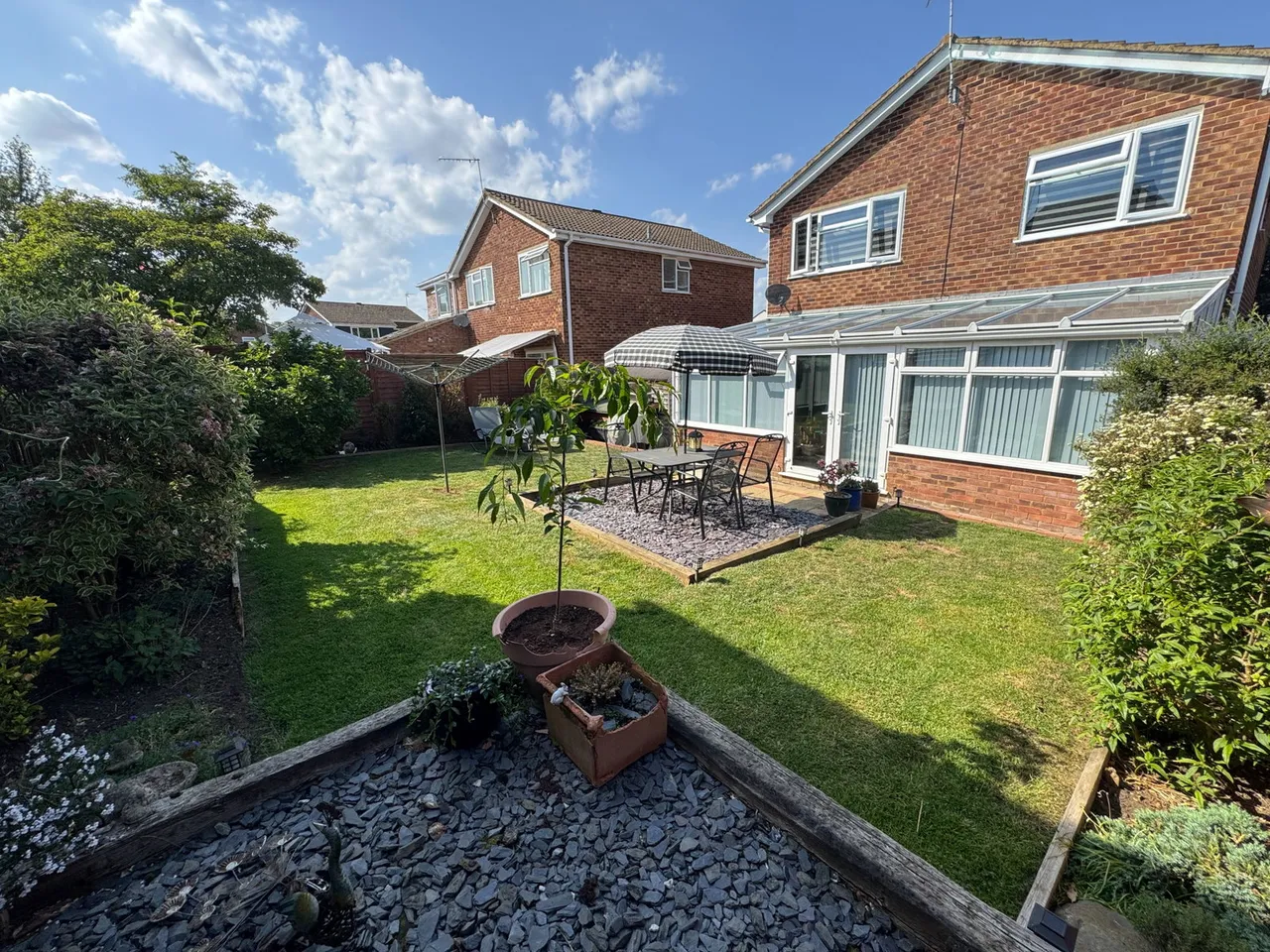 Meeting Oak Lane, Winslow, photo 9