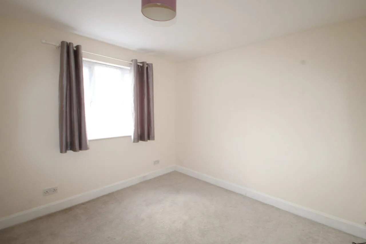 Heatherbank Close, Dartford, photo 6