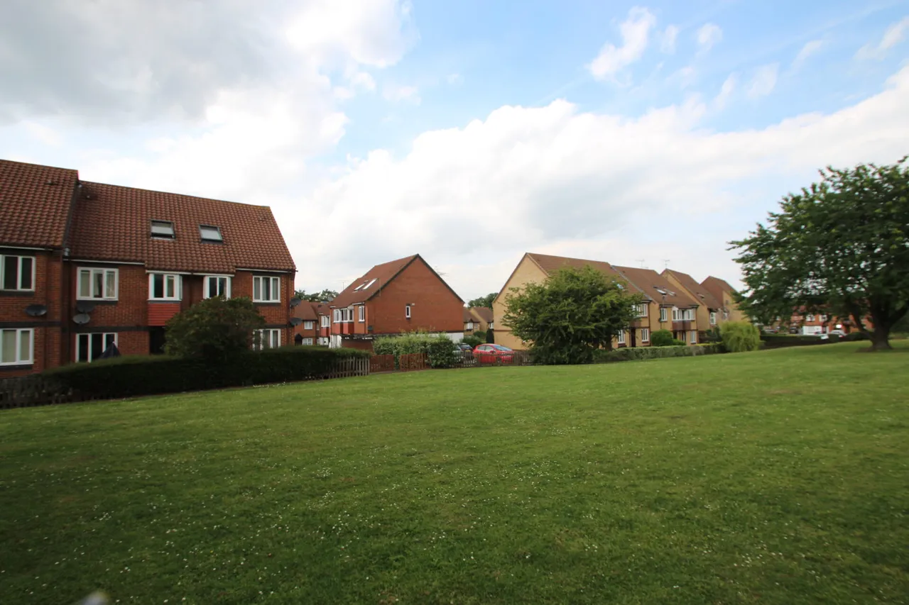 Heatherbank Close, Dartford, photo 7