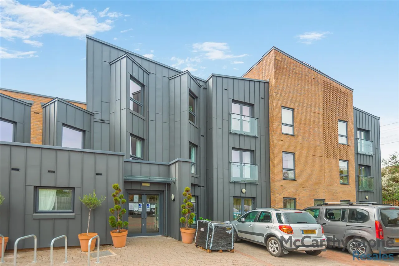 1 bed flat for sale, Icknield Way, Baldock, SG7