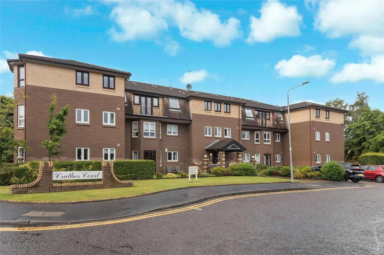 2 bed flat for sale — Crathes Court, Hazelden Gardens, Glasgow, East Renfrewshire, G44